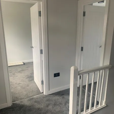 13 Langdale Gardens, Headingley Leeds Ls6 3Hb-3